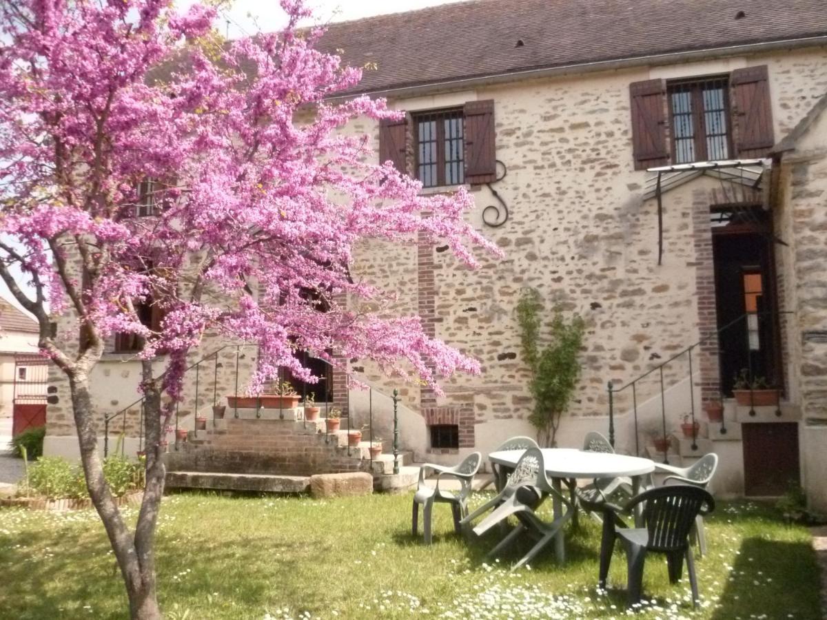 Gite L'Ecole Buissonniere Cheu ภายนอก รูปภาพ